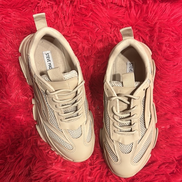 Steve Madden Womens Possession Shoes in Shade “Bone” (Beige) - Picture 6 of 11